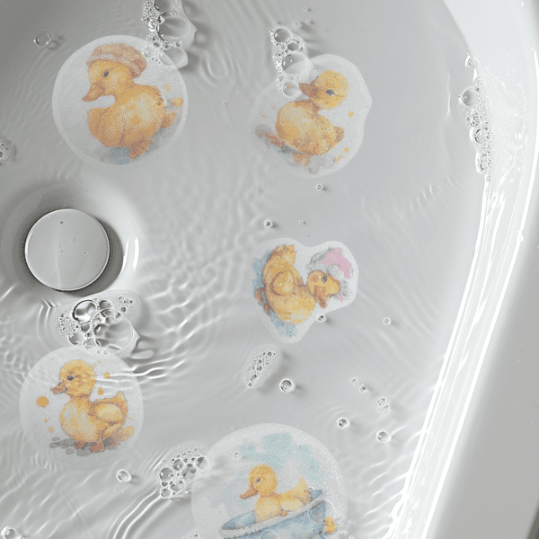 High-quality duck bathtub stickers ideal for preventing slips and enhancing safety.